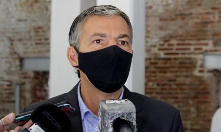 Pusineri expresó su optimismo por la baja en la Tasa de Desocupación. Pusineri expresó su optimismo por la baja en la Tasa de Desocupación.