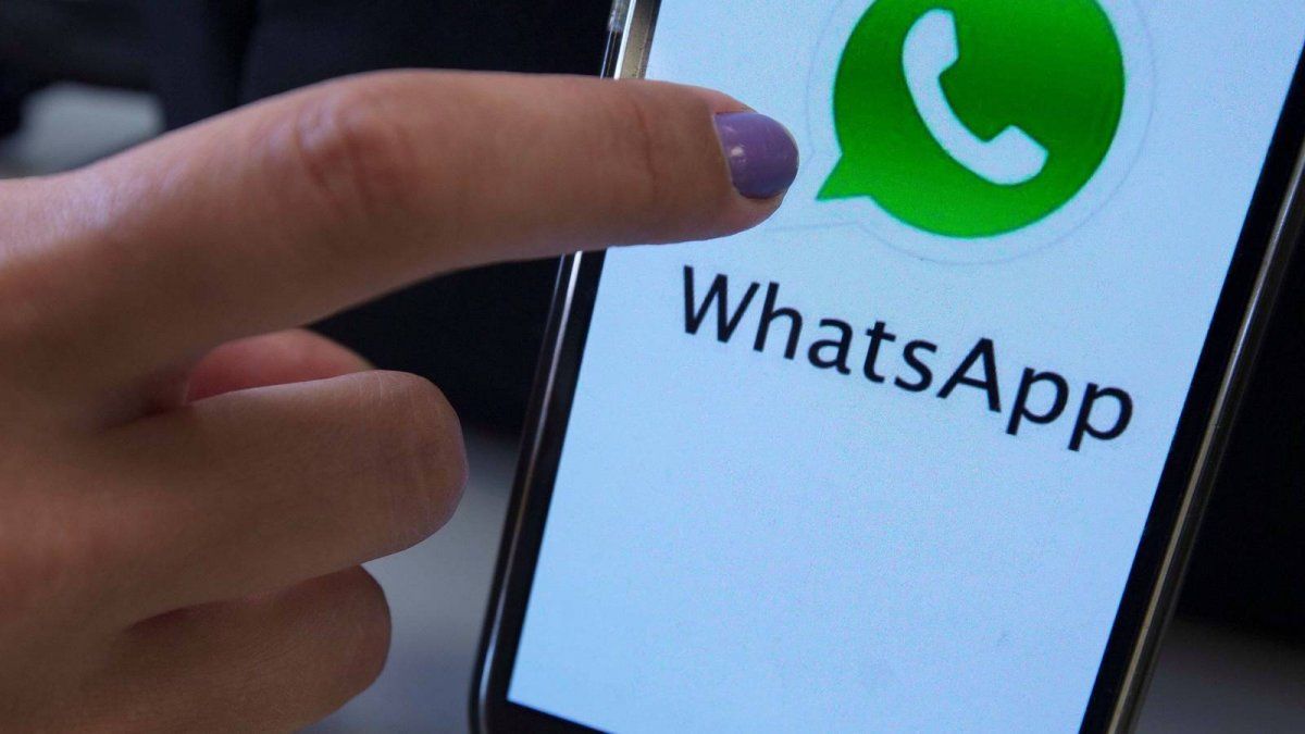 Con la ayuda de una herramienta, se puede acceder a los chats que fueron borrados en Whatsapp