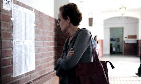 Los tres comicios que se desarrollan este domingo representan poco más del 5 por ciento del padrón nacional. Los tres comicios que se desarrollan este domingo representan poco más del 5 por ciento del padrón nacional.