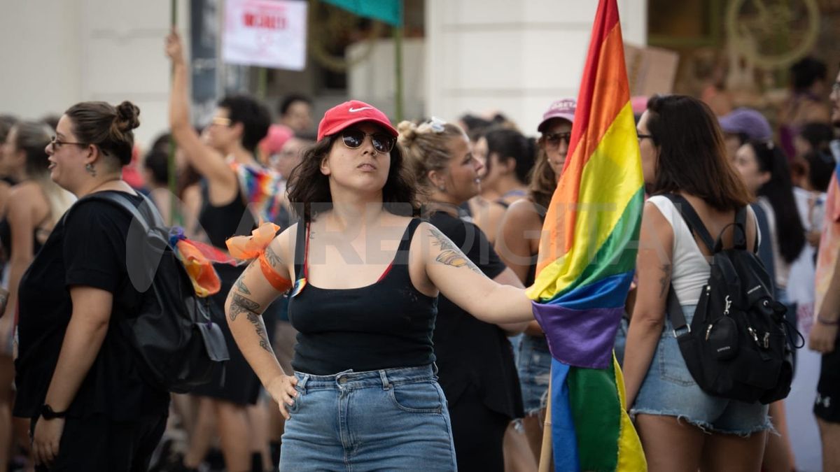 La Marcha Federal Antifascista y Antirracista se realizó este sábado en Santa Fe. La Marcha Federal Antifascista y Antirracista se realizó este sábado en Santa Fe.