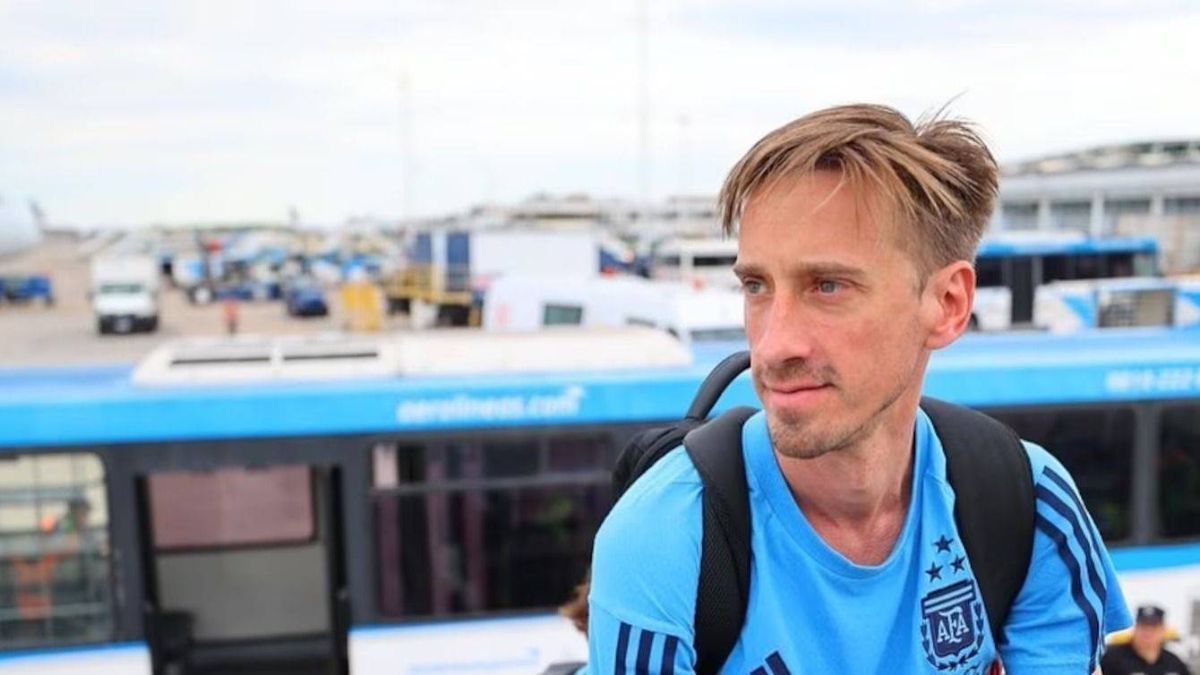 Matías Manna forma parte del cuerpo técnico de la Selección Argentina desde 2018, encargándose del análisis táctico y el estudio minucioso de los rivales.