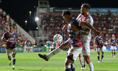 Unión vs. Argentinos Júniors por la Liga Profesional de fútbol. Unión vs. Argentinos Júniors por la Liga Profesional de fútbol.