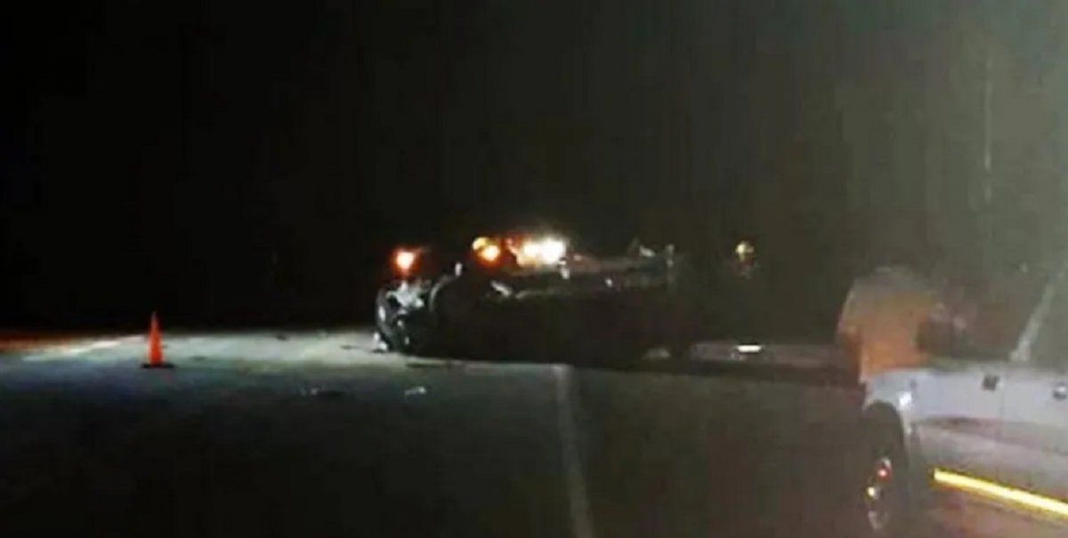 Un camión perdió rueda, ésta impactó contra camioneta y mató al conductor