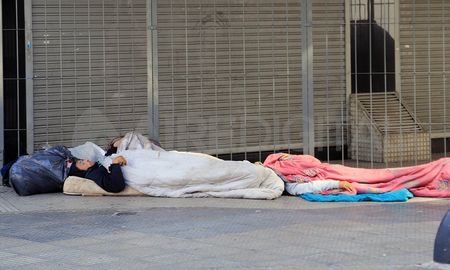 Mudallel pidió que el municipio garantice el acceso a refugios para dormir y espacios donde puedan higienizarse. Mudallel pidió que el municipio garantice el acceso a refugios para dormir y espacios donde puedan higienizarse.