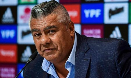 Claudio Chiqui Tapia, presidente de AFA, celebró el retorno a la actividad en el ascenso argentino. Claudio Chiqui Tapia, presidente de AFA, celebró el retorno a la actividad en el ascenso argentino.