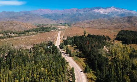 Mendoza esconde un destino histórico rodeado de naturaleza. Mendoza esconde un destino histórico rodeado de naturaleza.