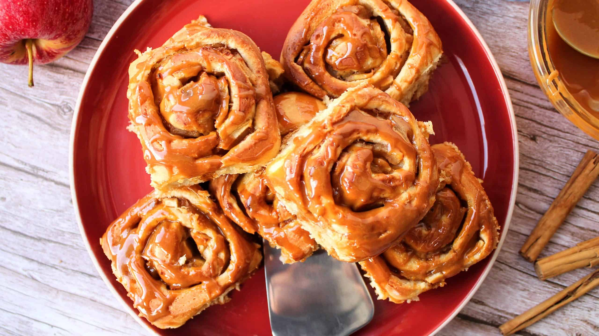 Los rollos de canela son ricos y se puede disfrutar en cualquier ocasión. Los rollos de canela son ricos y se puede disfrutar en cualquier ocasión.