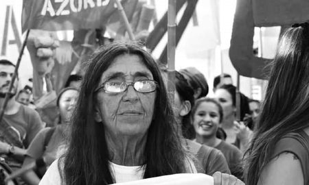 Ana María Salgado, docente y militante social, protagonista de la inundación de Santa Fe en 2003, falleció a los 72 años. Ana María Salgado, docente y militante social, protagonista de la inundación de Santa Fe en 2003, falleció a los 72 años.