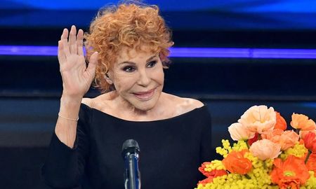 El mundo de la música despide a Ornella Vanoni, quien murió este sábado en su hogar de Milán, a los 91 años, según confirmaron medios italianos. El mundo de la música despide a Ornella Vanoni, quien murió este sábado en su hogar de Milán, a los 91 años, según confirmaron medios italianos.