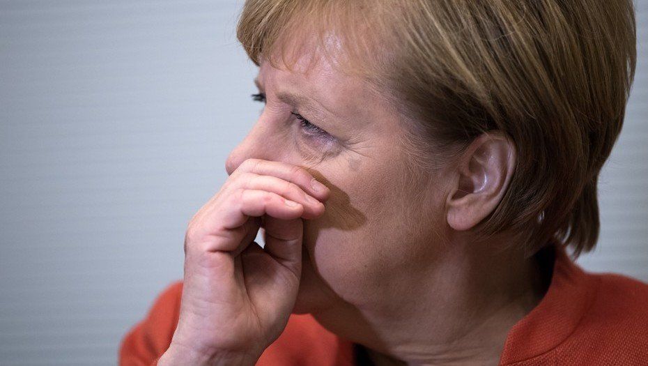 Merkel dijo que las autoridades eran incapaces de rastrear la fuente de tres cuartas partes de los nuevos contagios.