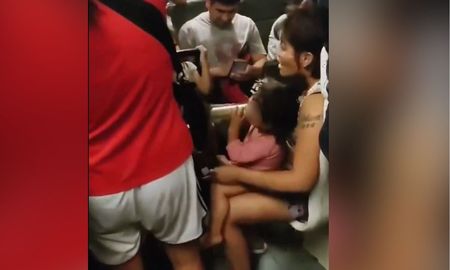 El Ministerio de Capital Humano denunció y pidió identificar a la mujer que le dio cerveza a su bebé en el tren San Martín. El Ministerio de Capital Humano denunció y pidió identificar a la mujer que le dio cerveza a su bebé en el tren San Martín.