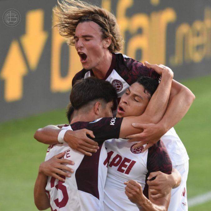 El conjunto Granate fue contundente y jugará ante Velez por un lugar en la gran final de la Copa Sudamericana.