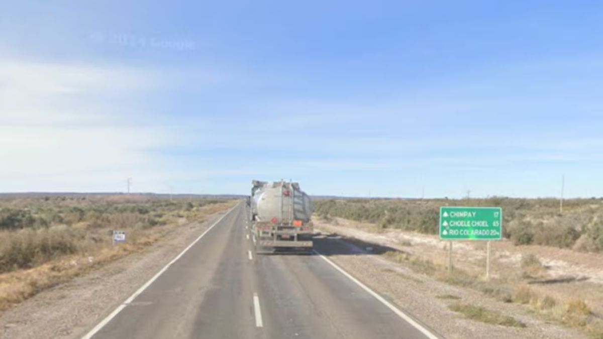 Dos hombres fueron hallados muertos dentro de un auto en Río Negro.