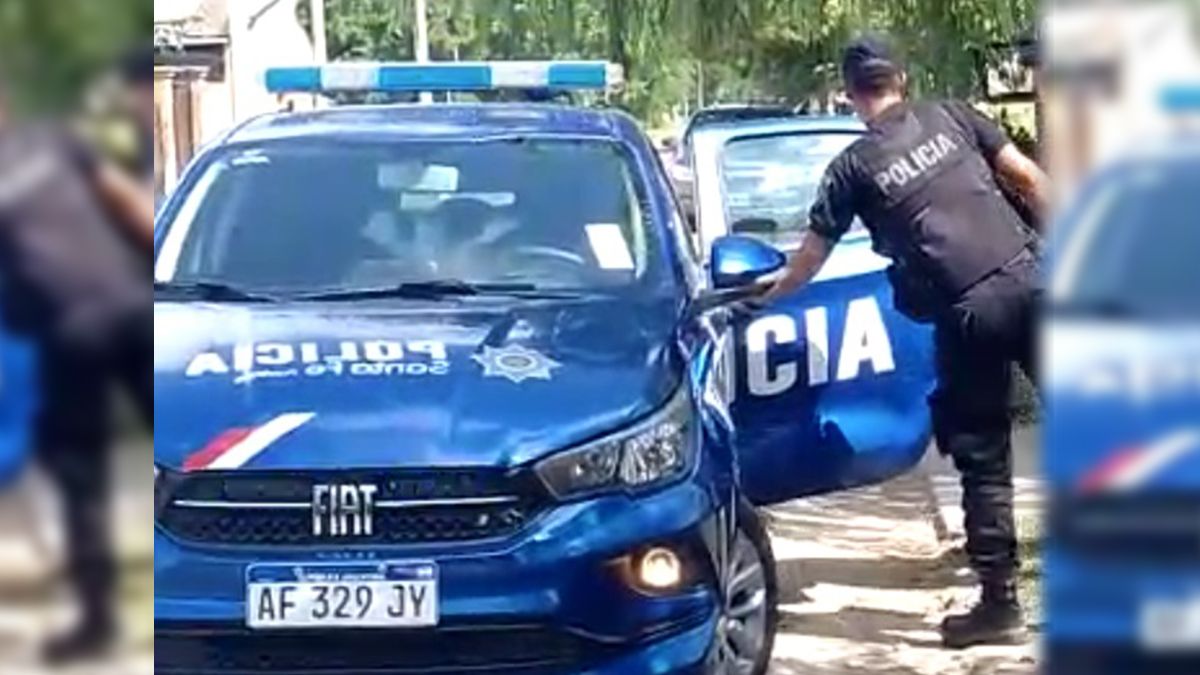 Los policías incautaron doce vainas calibre 9 milímetros y esperaban obtener las cámaras de seguridad para reforzar la investigación.