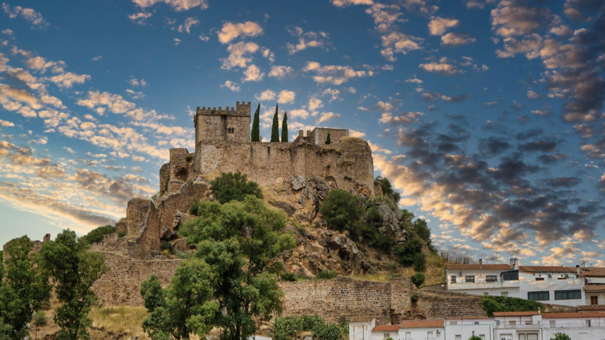 Extremadura lanza incentivos económicos generosos para atraer nómadas digitales de todo el mundo y revitalizar sus zonas rurales.