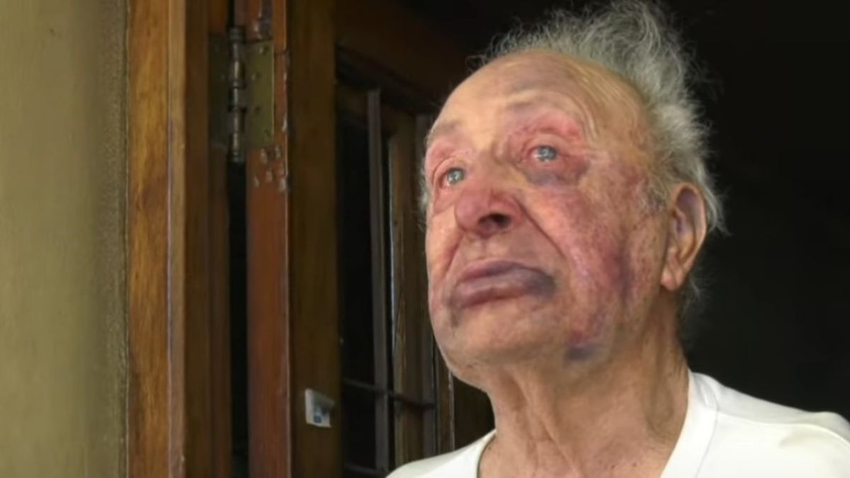 Dos delincuentes golpearon y ataron a golpes a un jubilado en Avellaneda.