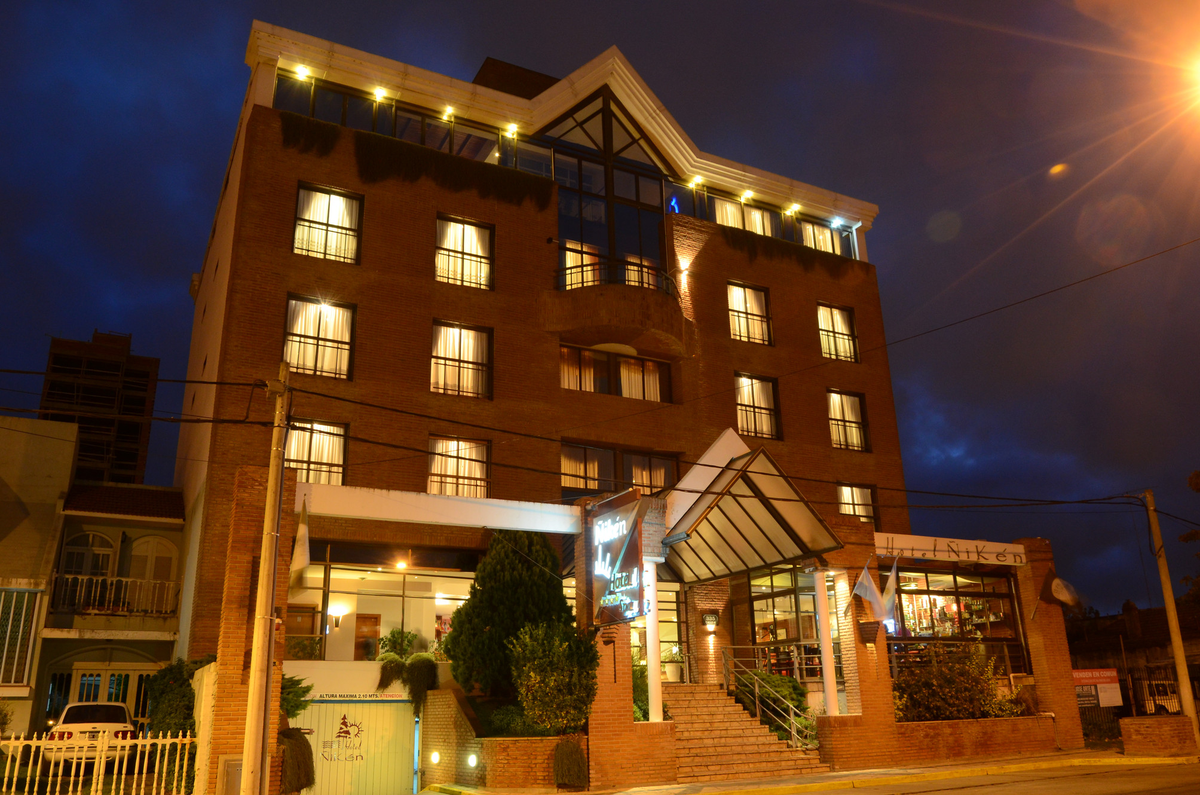 Niken Hotel Spa & Business Center