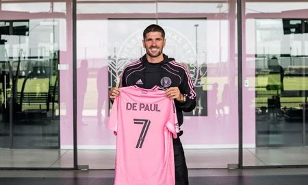 Los motivos por los cuales Rodrigo De Paul no puede debutar con el Inter Miami. Los motivos por los cuales Rodrigo De Paul no puede debutar con el Inter Miami.