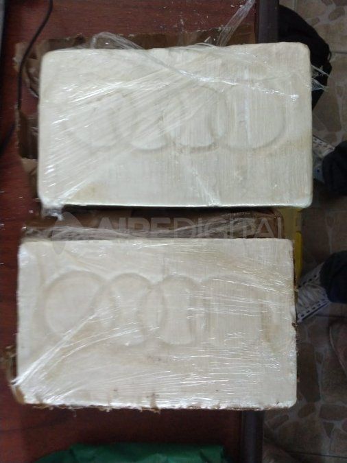 El total de la cocaína secuestrada es de 2,050 kilogramos.