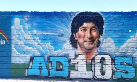 Hicieron un mural de Maradona y lo dibujaron igual a Pachu Peña: ¿real o fake? Hicieron un mural de Maradona y lo dibujaron igual a Pachu Peña: ¿real o fake?