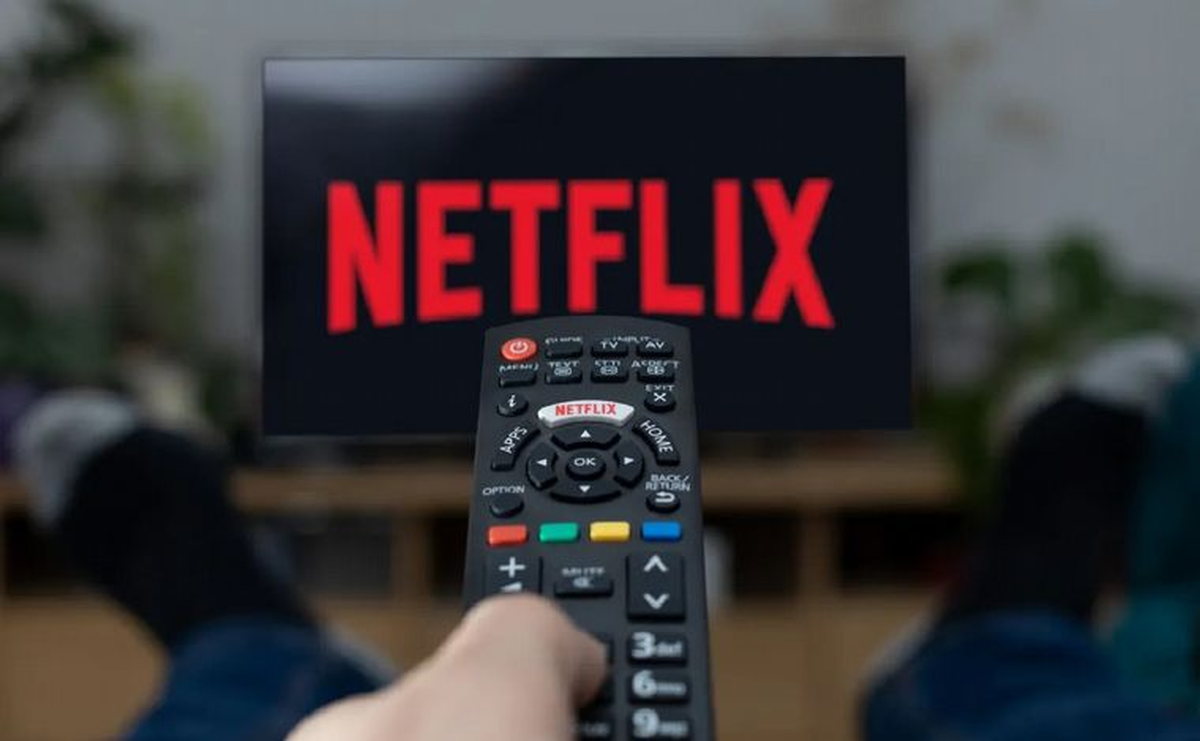 Nextflix aumentará los precios de las suscripciones a su servicio en un 42,92% para el abono básico. 