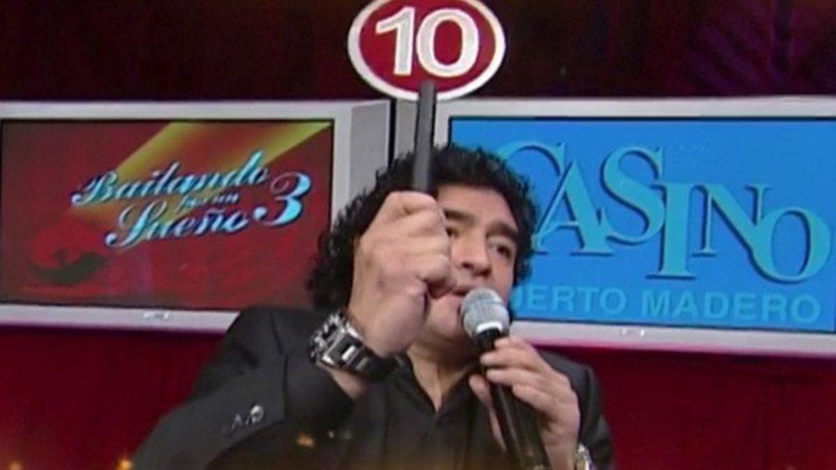 Tinelli recordó el día que Maradona fue jurado del Bailando por un Sueño.&nbsp;