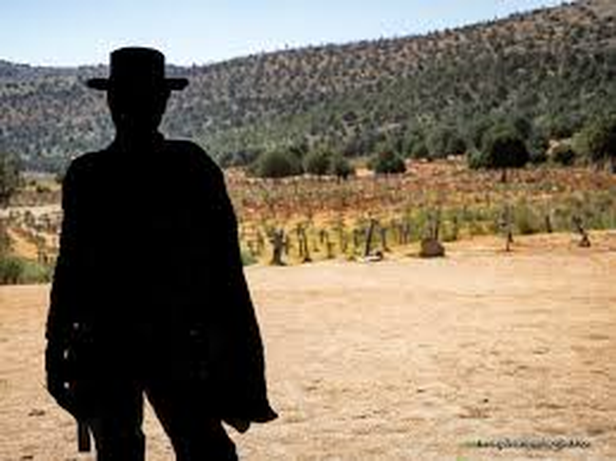 La banda sonora del El bueno, el feo y el malo fue compuesta por Ennio Morricone. La banda sonora del El bueno, el feo y el malo fue compuesta por Ennio Morricone.