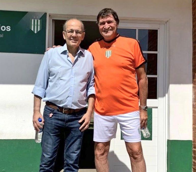 Sabella visitó el entrenamiento de Banfield
