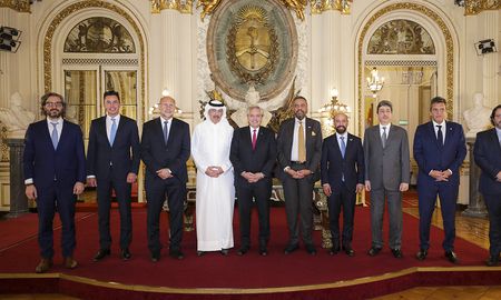 El Fondo Kuwaití aportará 50 millones de dólares. El Fondo Kuwaití aportará 50 millones de dólares.