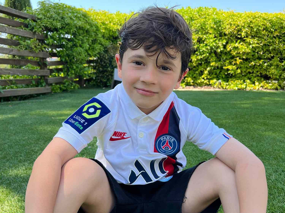 Mateo Messi se volvió viral por dejar atrás a los hijos de "Papu" Gómez, Nicolás Otamendi y Leandro Paredes.