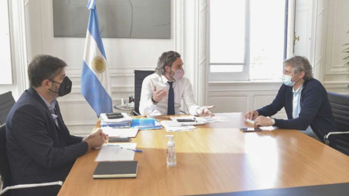 El jefe de Gabinete Santiago Cafiero encabezó este martes por la mañana una reunión con sus pares de Ciudad
