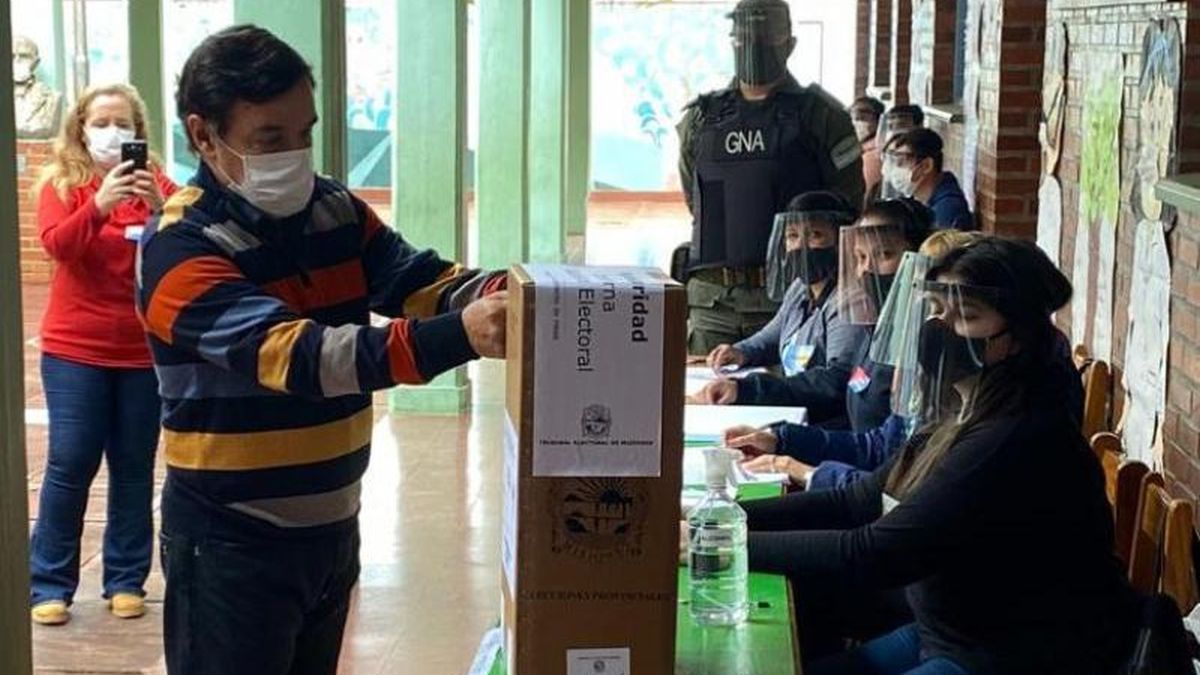 Durante las elecciones en distintas provincias, realizadas en medio de la pandemia de covid, la participación de los ciudadanos fue menor al promedio histórico.