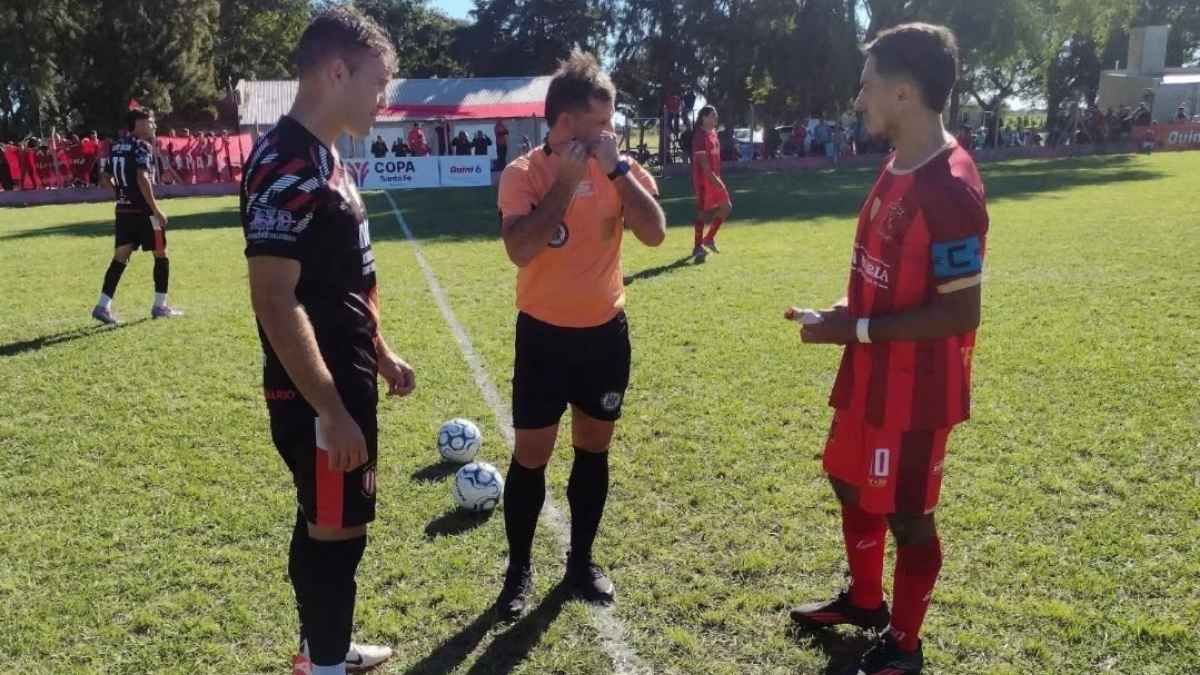 Colón de San Justo y Sarmiento de Margarita igualaron en la ida de Copa Santa Fe. Foto: prensa Colón SJ. Colón de San Justo y Sarmiento de Margarita igualaron en la ida de Copa Santa Fe. Foto: prensa Colón SJ.