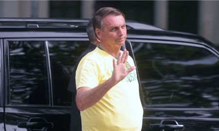 bolsonaro dejo la presidencia de brasil y partio rumbo a estados unidos bolsonaro dejo la presidencia de brasil y partio rumbo a estados unidos