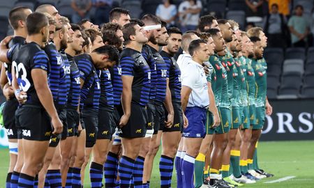 los pumas homenajearon a maradona tras una semana de criticas los pumas homenajearon a maradona tras una semana de criticas