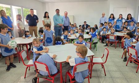 “Estamos formando no solamente el presente, sino el futuro de nuestra patria, de nuestra provincia y de nuestras localidades, dijo Michlig.