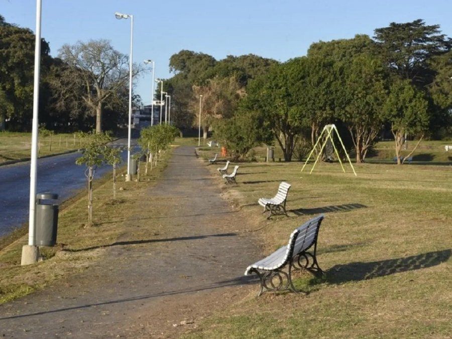 Salvaje golpiza a una adolescente de 14 años por otro grupo de menores en Paraná