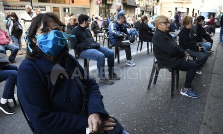 Los jubilados y pensionados recibieron este año aumentos por decreto y beneficios excepcionales por la pandemia. Los jubilados y pensionados recibieron este año aumentos por decreto y beneficios excepcionales por la pandemia.