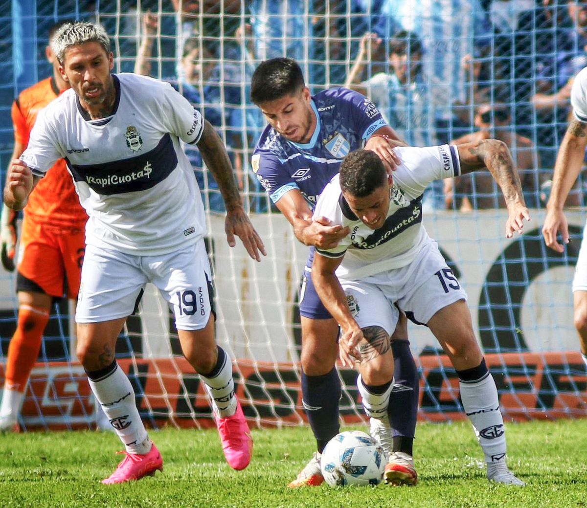 Atlético de Tucumán vs. Gimnasia Atlético de Tucumán vs. Gimnasia