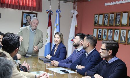 La presentación del sistema 911 estuvo a cargo de la secretaria de Gestión Institucional del Ministerio de Justicia y Seguridad, Virginia Coudannes. La presentación del sistema 911 estuvo a cargo de la secretaria de Gestión Institucional del Ministerio de Justicia y Seguridad, Virginia Coudannes.