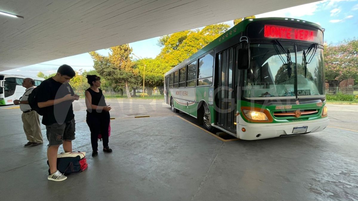 Ya está impactado el aumento de casi un 25% en los boletos de los colectivos interurbanos que van desde Santa Fe hacia Monte Vera
