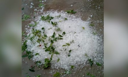 Granizo en San Cristóbal. Granizo en San Cristóbal.