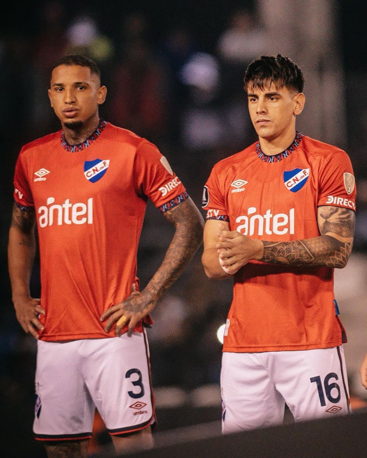 Juan Izquierdo junto a Alexis Castro en Nacional. Juan Izquierdo junto a Alexis Castro en Nacional.