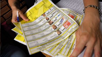 La Secretaría Electoral exhibirá la boleta única que se utilizará en las elecciones
