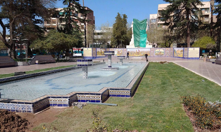 Una plaza de Mendoza se hizo viral en Twitter por el brillo de sus veredas y la declararon la más linda del país Una plaza de Mendoza se hizo viral en Twitter por el brillo de sus veredas y la declararon la más linda del país