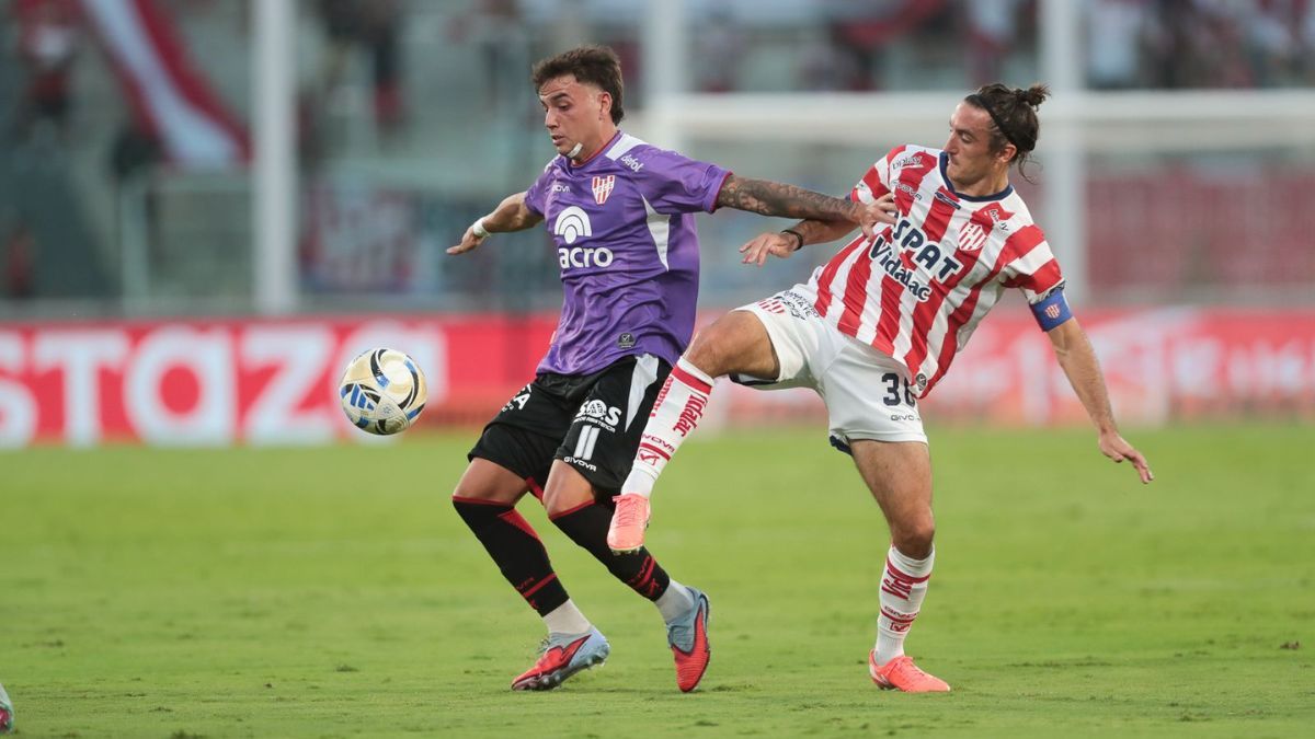 Instituto vs. Unión en vivo por el Apertura: formaciones