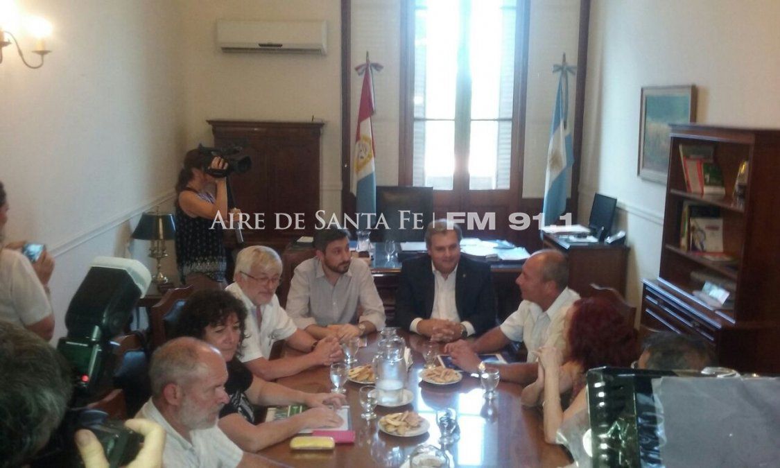 Paritarias: estatales rechazaron la oferta del gobierno