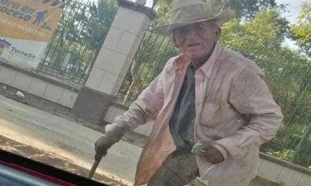 El drama de Don Felipe: tiene 108 años, sus hijos lo echaron de su casa y una familia lo rescató El drama de Don Felipe: tiene 108 años, sus hijos lo echaron de su casa y una familia lo rescató