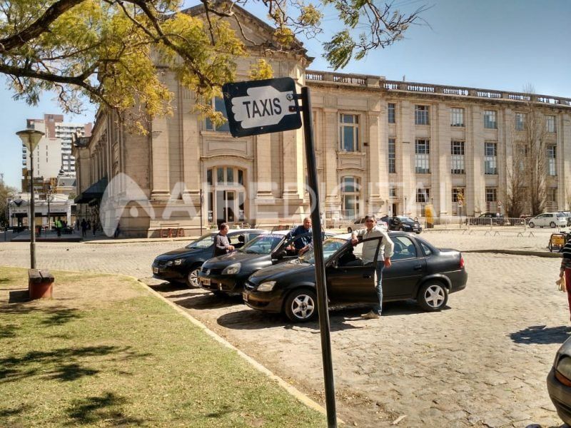 Desde este sábado, la tarifa de taxi tendrá un incremento del 22% en la ciudad de Santa Fe