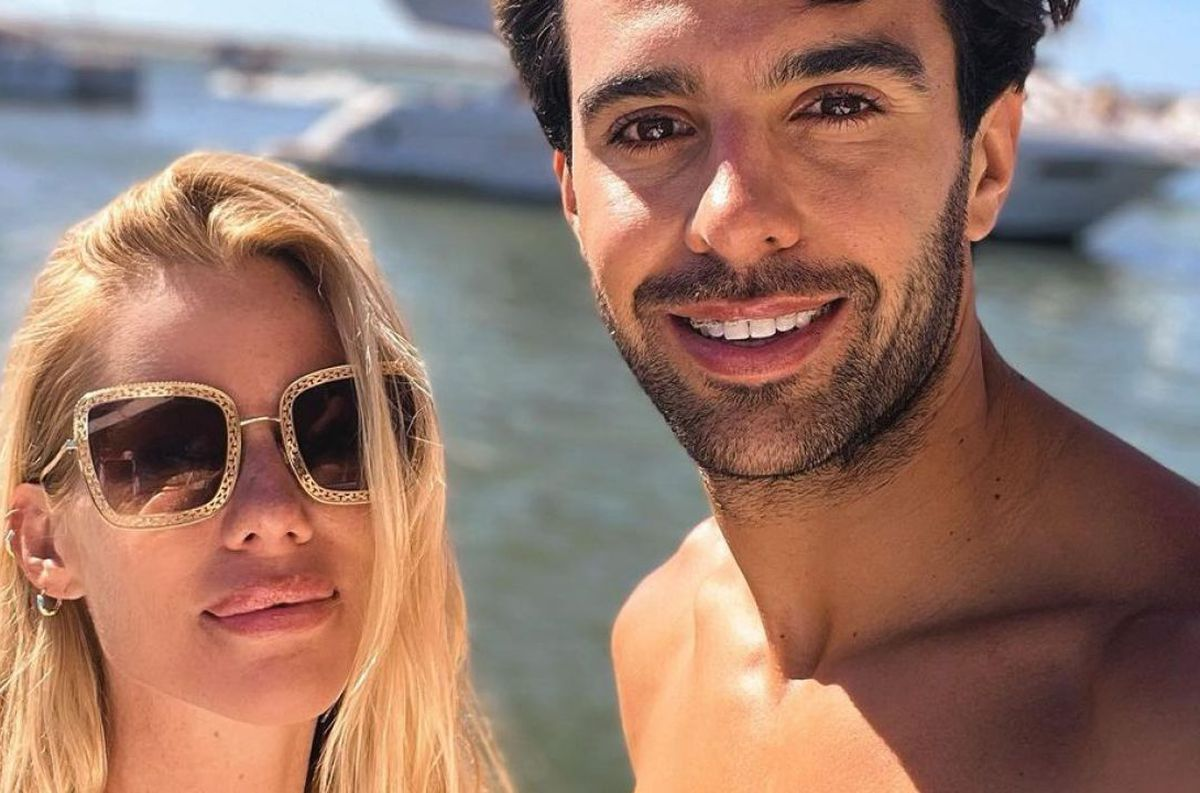 La modelo, Nicole Neumann, y el deportista, Manu Urcera, blanquearon su romance en junio del año pasado.